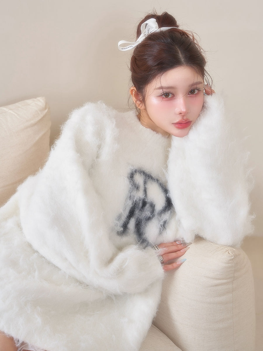 モデル：160cm（着用サイズ：FREE　着用カラー：IVO）