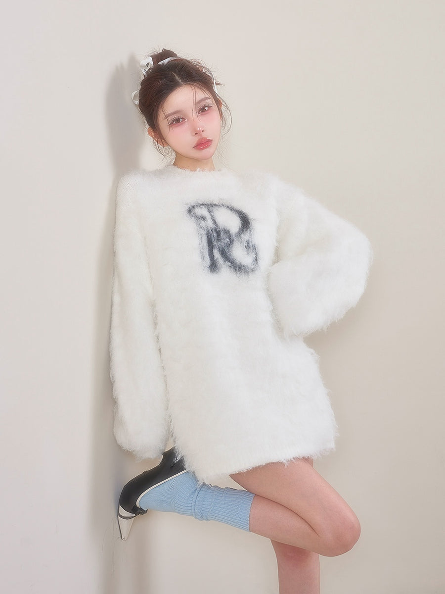 モデル：160cm（着用サイズ：FREE　着用カラー：IVO）