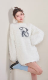 モデル：160cm（着用サイズ：FREE　着用カラー：IVO）