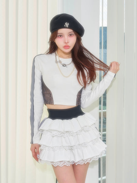 Lace Docking Line Cropped Top