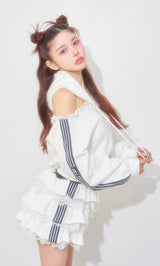 モデル：160cm（着用サイズ：FREE　着用カラー：WHT）