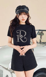 モデル：160cm（着用サイズ：FREE　着用カラー：BLK）