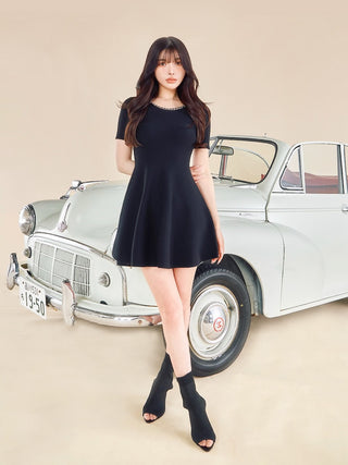 モデル：160cm（着用サイズ：FREE　着用カラー：BLK）