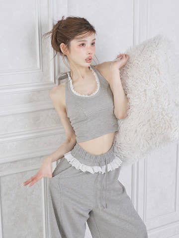 モデル：160cm（着用サイズ：FREE　着用カラー：GRY）