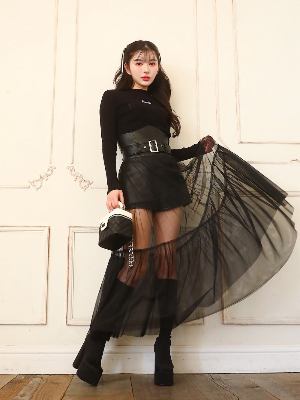 モデル：160cm（着用サイズ：FREE　着用カラー：BLK）