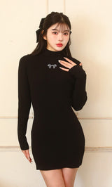 モデル：160cm（着用サイズ：FREE　着用カラー：BLK）