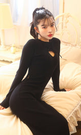 モデル：160cm（着用サイズ：FREE　着用カラー：BLK）