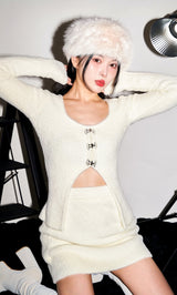 モデル：160cm（着用サイズ：FREE　着用カラー：IVO）