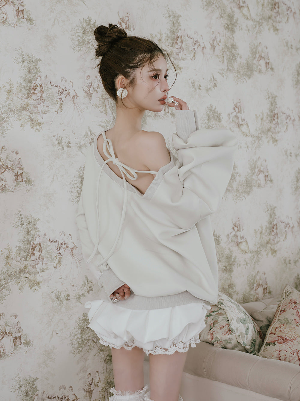 モデル：160cm（着用サイズ：FREE　着用カラー：L-GRY）