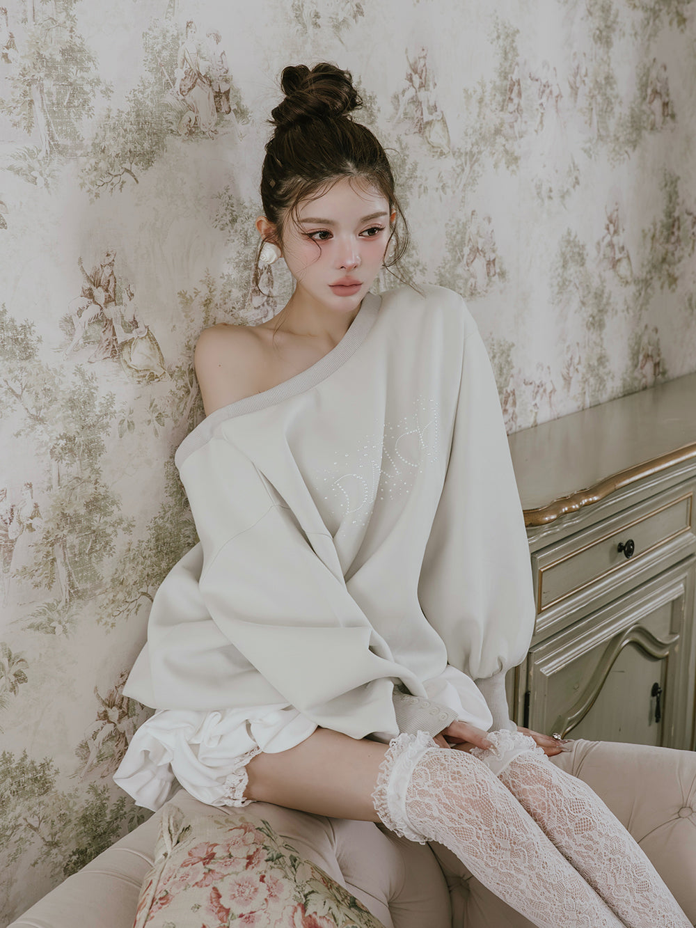 モデル：160cm（着用サイズ：FREE　着用カラー：L-GRY）