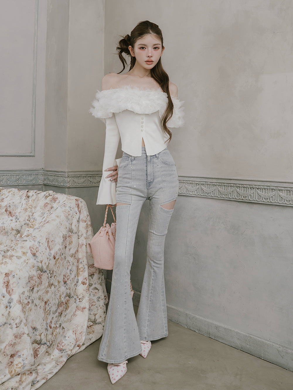 モデル：160cm（着用サイズ：FREE　着用カラー：WHT）