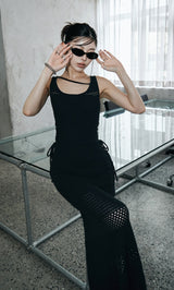 モデル：160cm（着用サイズ：FREE　着用カラー：BLK）