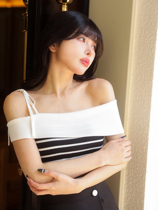 モデル：160cm（着用サイズ：FREE　着用カラー：BLK）