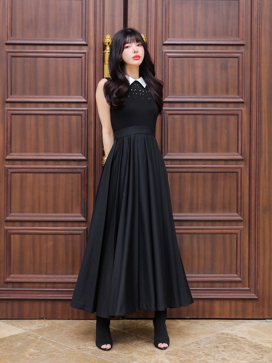 モデル：160cm（着用サイズ：FREE　着用カラー：BLK）