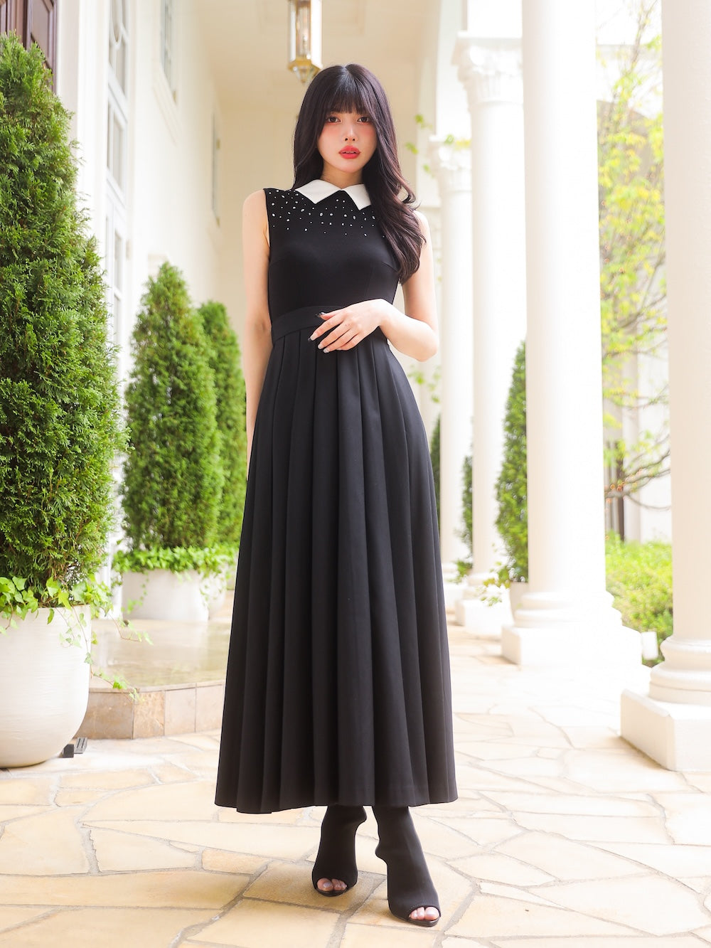 モデル：160cm（着用サイズ：FREE　着用カラー：BLK）