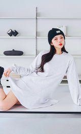 モデル：160cm（着用サイズ：FREE　着用カラー：GRY）