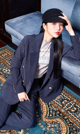 モデル：160cm（着用サイズ：FREE　着用カラー：NVY）