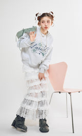 モデル：160cm（着用サイズ：FREE　着用カラー：WHT）