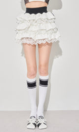 モデル：160cm（着用サイズ：FREE　着用カラー：WHT）