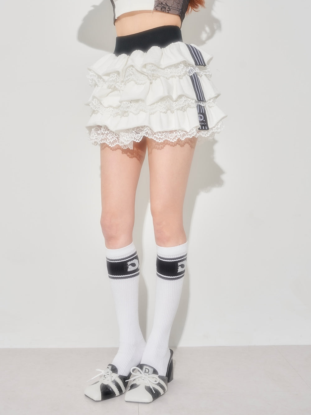 モデル：160cm（着用サイズ：FREE　着用カラー：WHT）