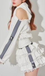 モデル：160cm（着用サイズ：FREE　着用カラー：WHT）