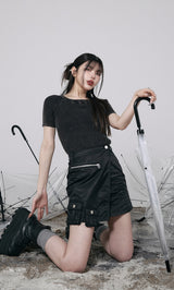 モデル：160cm（着用サイズ：FREE　着用カラー：BLK）