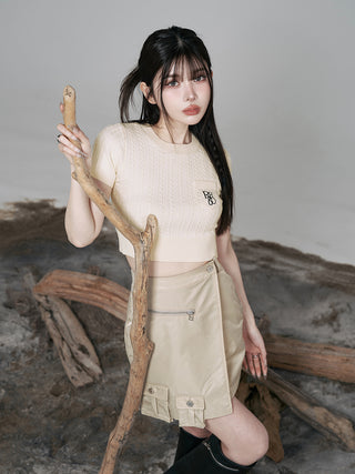 モデル：160cm（着用サイズ：FREE　着用カラー：SND）