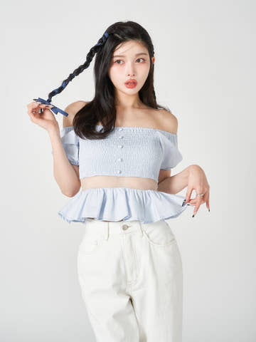 モデル：160cm（着用サイズ：FREE　着用カラー：SAX）