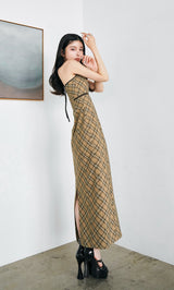 モデル：160cm（着用サイズ：FREE　着用カラー：BEG）