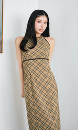 モデル：160cm（着用サイズ：FREE　着用カラー：BEG）