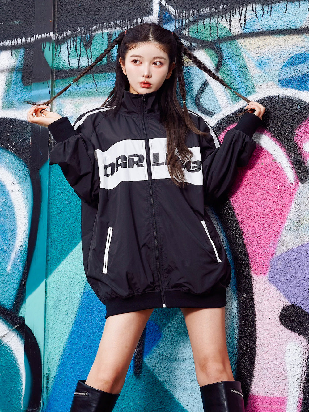 モデル：160cm（着用サイズ：FREE　着用カラー：BLK）
