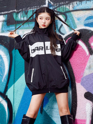 モデル：160cm（着用サイズ：FREE　着用カラー：BLK）