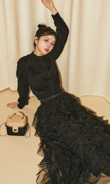 モデル：160cm（着用サイズ：FREE　着用カラー：BLK）