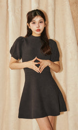 モデル：160cm（着用サイズ：FREE　着用カラー：C-GRY）