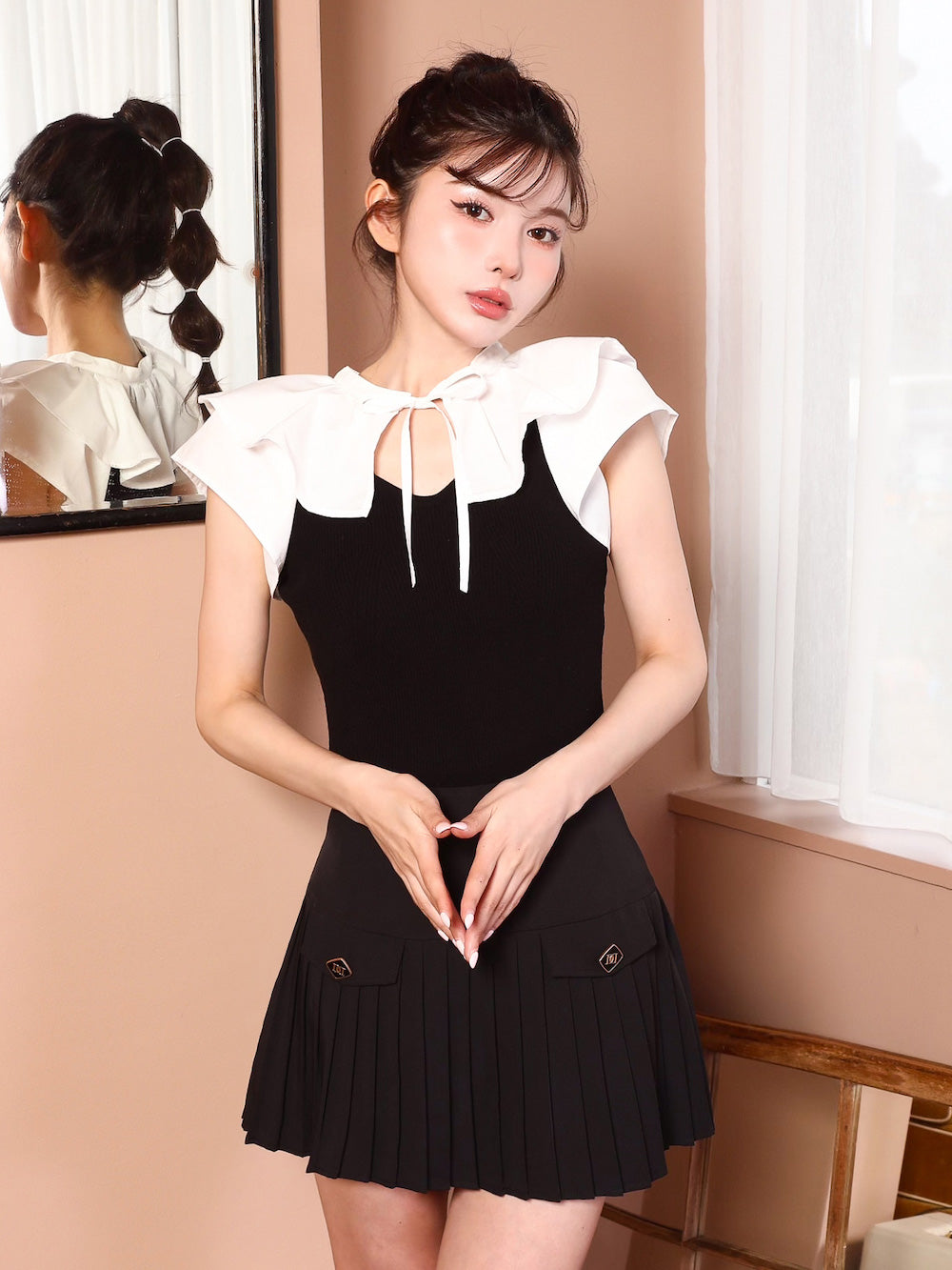 モデル：160cm（着用サイズ：FREE　着用カラー：BLK）