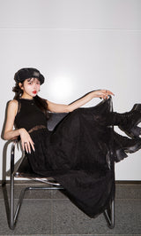 モデル：160cm（着用サイズ：FREE　着用カラー：BLK）