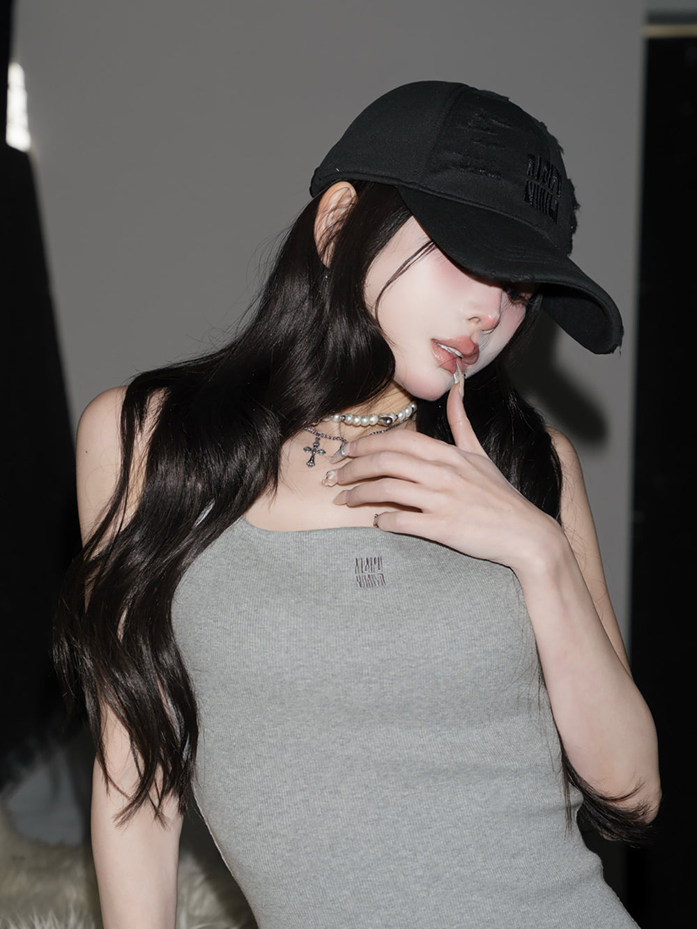 モデル：160cm（着用サイズ：FREE　着用カラー：GRY）