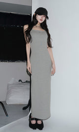 モデル：160cm（着用サイズ：FREE　着用カラー：GRY）