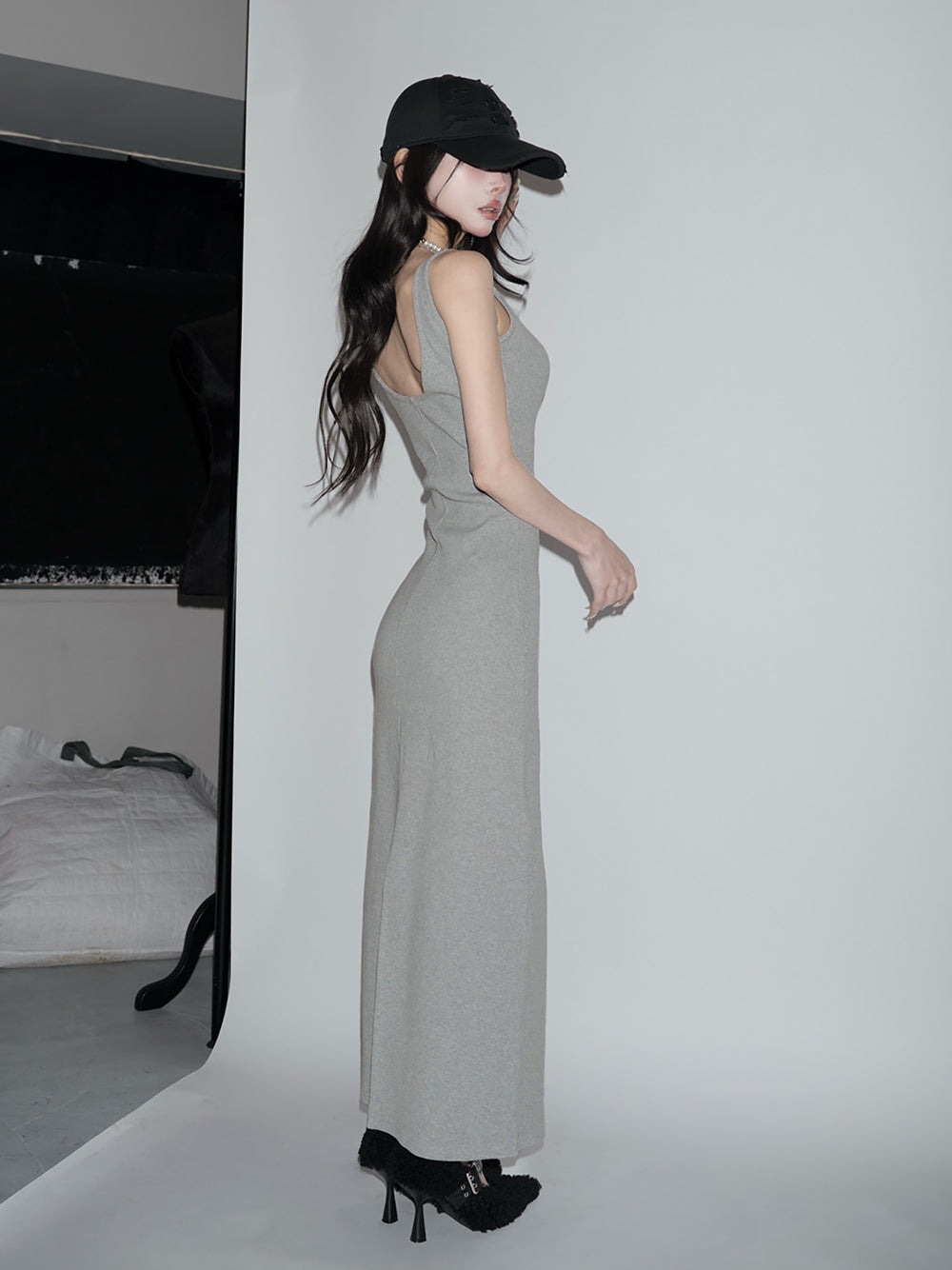 モデル：160cm（着用サイズ：FREE　着用カラー：GRY）