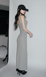 モデル：160cm（着用サイズ：FREE　着用カラー：GRY）