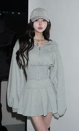 モデル：160cm（着用サイズ：FREE　着用カラー：GRY）