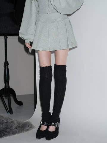 モデル：160cm（着用サイズ：FREE　着用カラー：GRY）