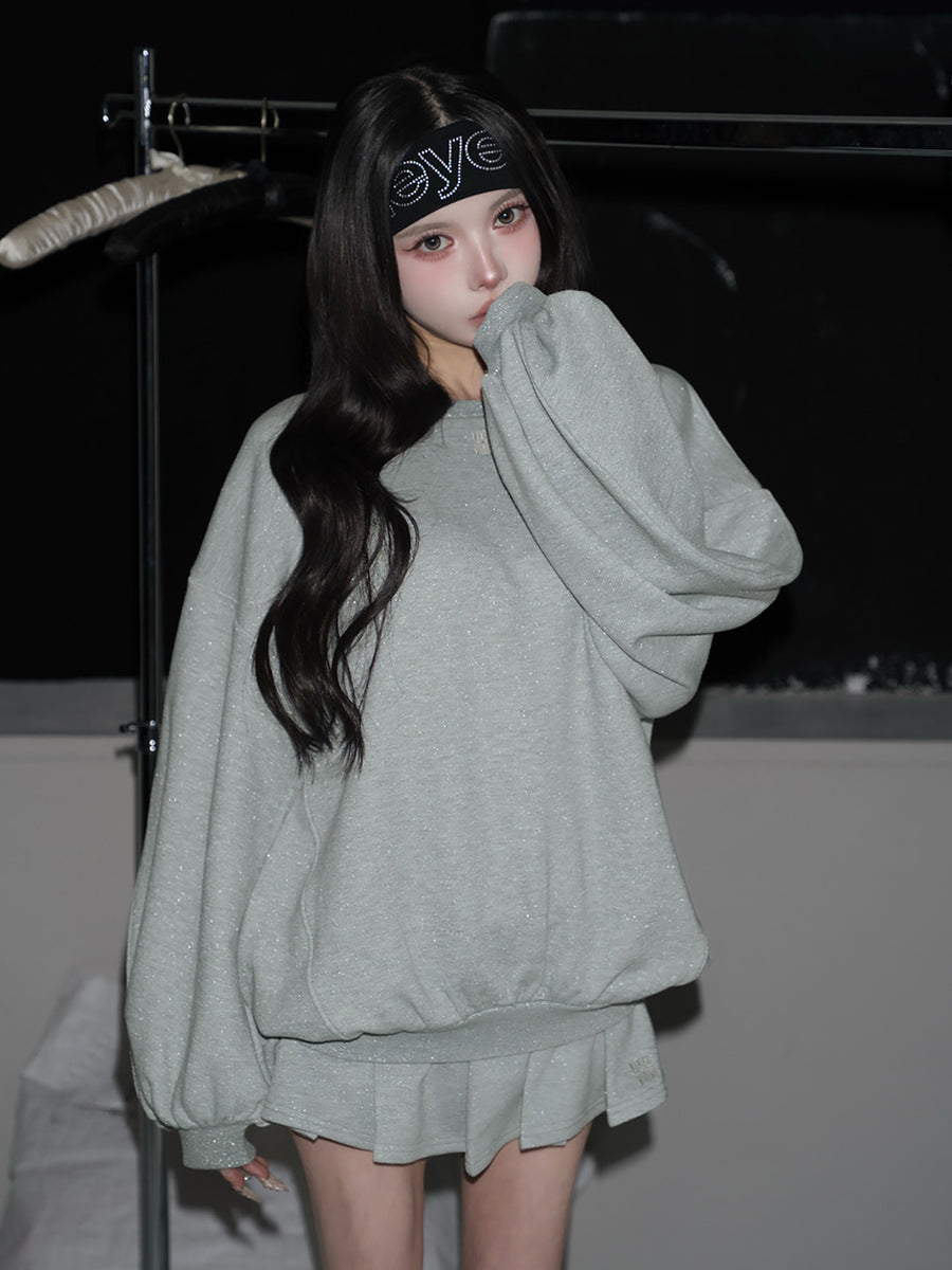 モデル：160cm（着用サイズ：FREE　着用カラー：GRY）