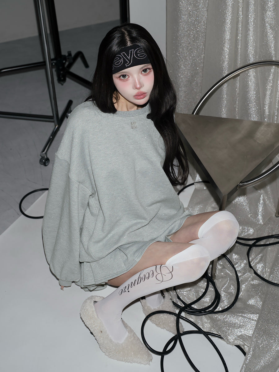 モデル：160cm（着用サイズ：FREE　着用カラー：GRY）