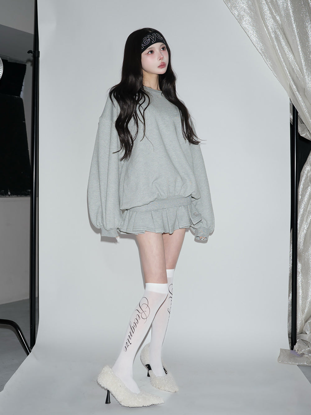 モデル：160cm（着用サイズ：FREE　着用カラー：GRY）