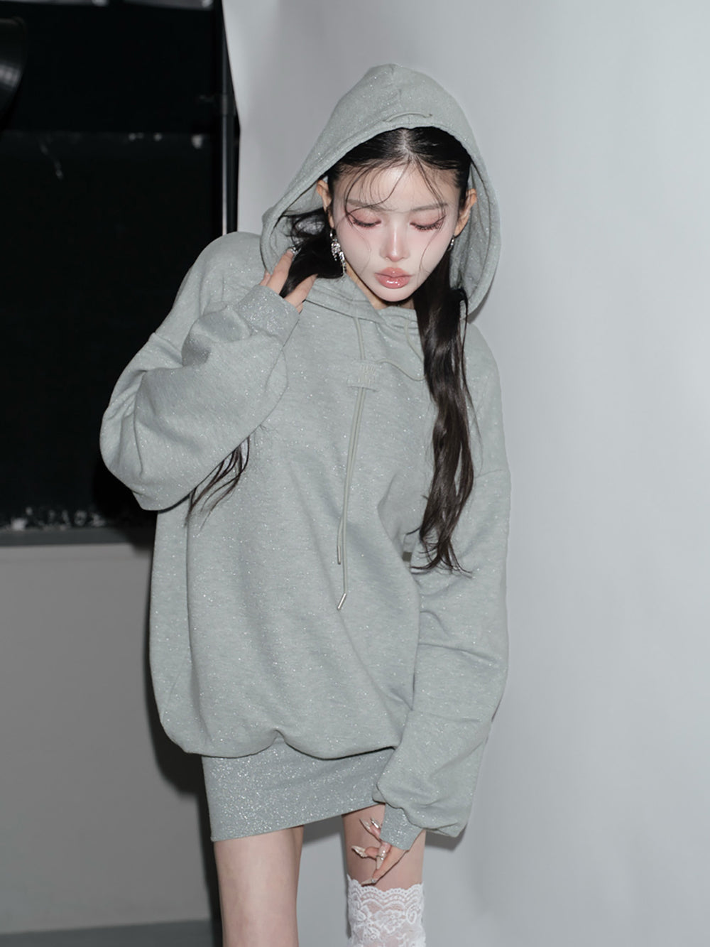 モデル：160cm（着用サイズ：FREE　着用カラー：GRY）