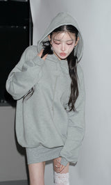 モデル：160cm（着用サイズ：FREE　着用カラー：GRY）