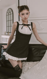 モデル：160cm（着用サイズ：FREE　着用カラー：BLK）