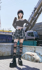 モデル：160cm（着用サイズ：FREE　着用カラー：C-GRY）