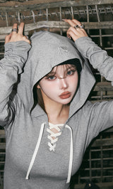 モデル：160cm（着用サイズ：FREE　着用カラー：GRY）